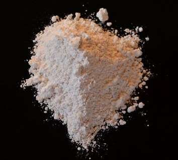 �����}�c������̼����(y��ng)�^���еĮa(ch��n)��ӔUɢ